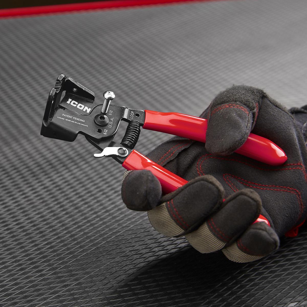 7 in. Inline Wire Stripper and Cutter Y8432
