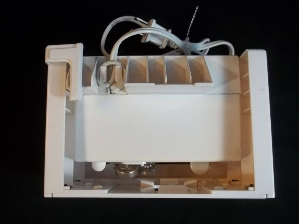 White EC600 Can Opener A3025