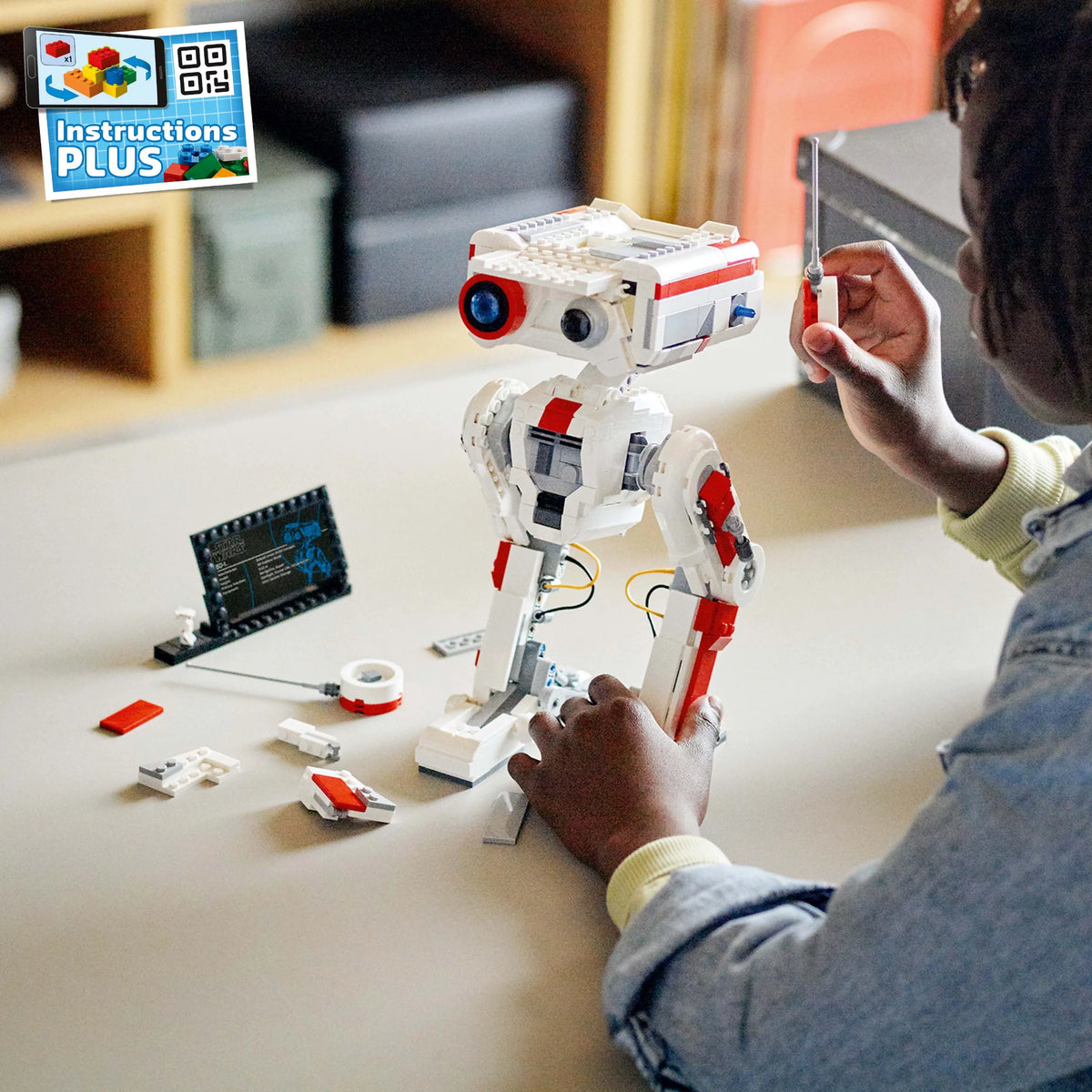 Posable Droid Figure Model Building Kit X250535