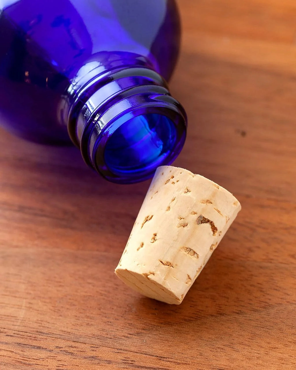 8 Oz Cobalt Blue Glass Bottle with Cork Stopper 4 Pack N732025