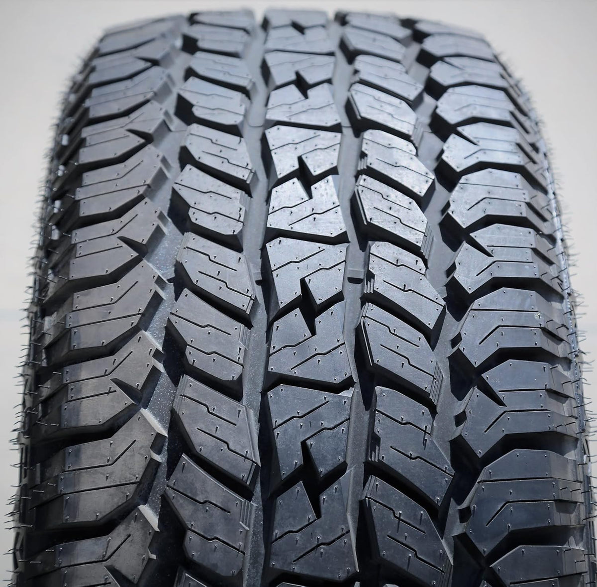 LT275/70R18 All-Terrain Radial Tire G745