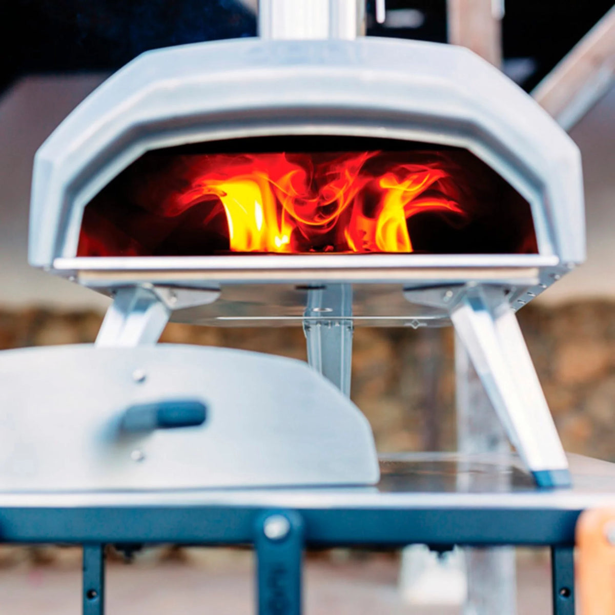 Multi-Fuel Portable Pizza Oven P261160