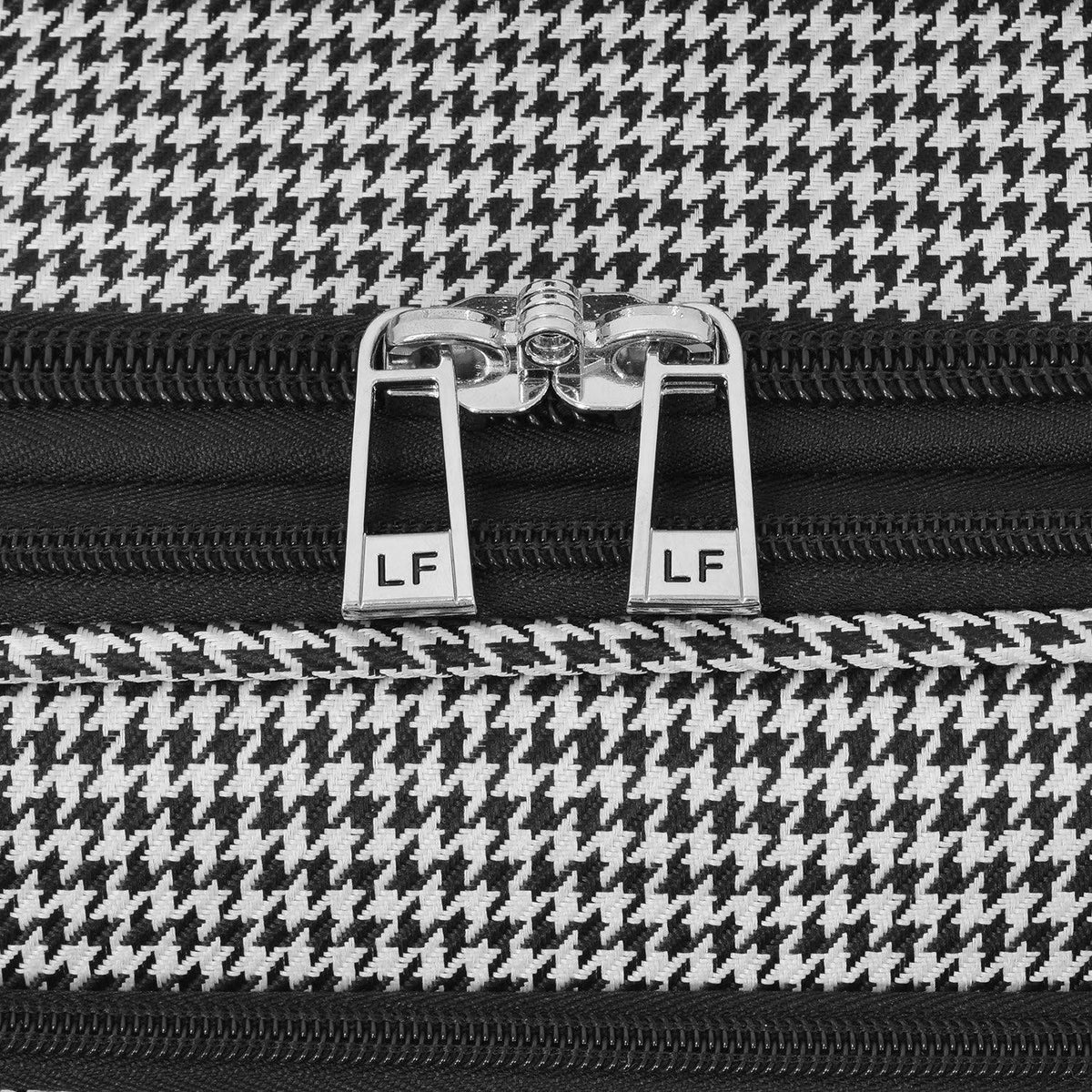 Black/White Carry On Spinner E48430
