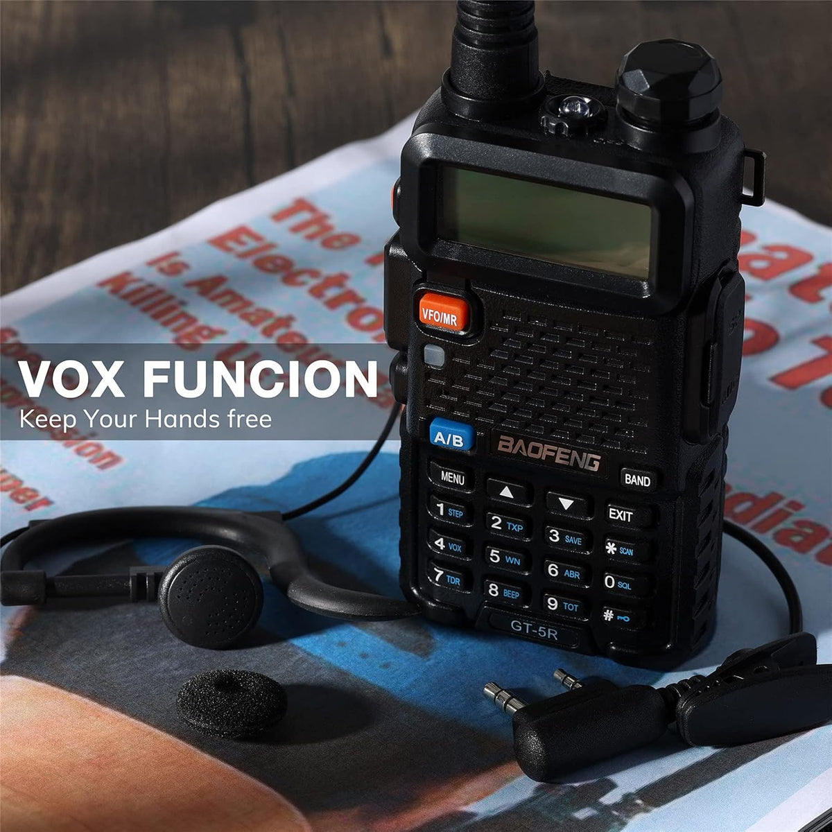 6pcs Dual Band Walkie Talkies Two Way Radio with Six-Way Charger and Programming Cable B821