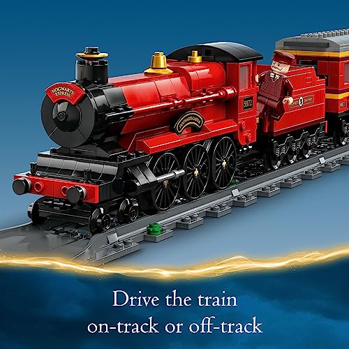 Hogwarts Express & Hogsmeade Station Building Toy F90040