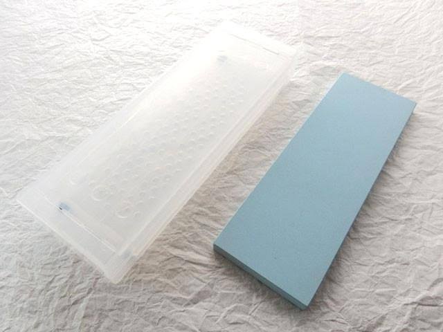 #1000 Whetstone with Storage Case K602178