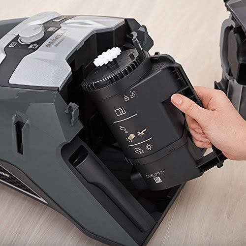 Bagless Canister Vacuum Cleaner N82639