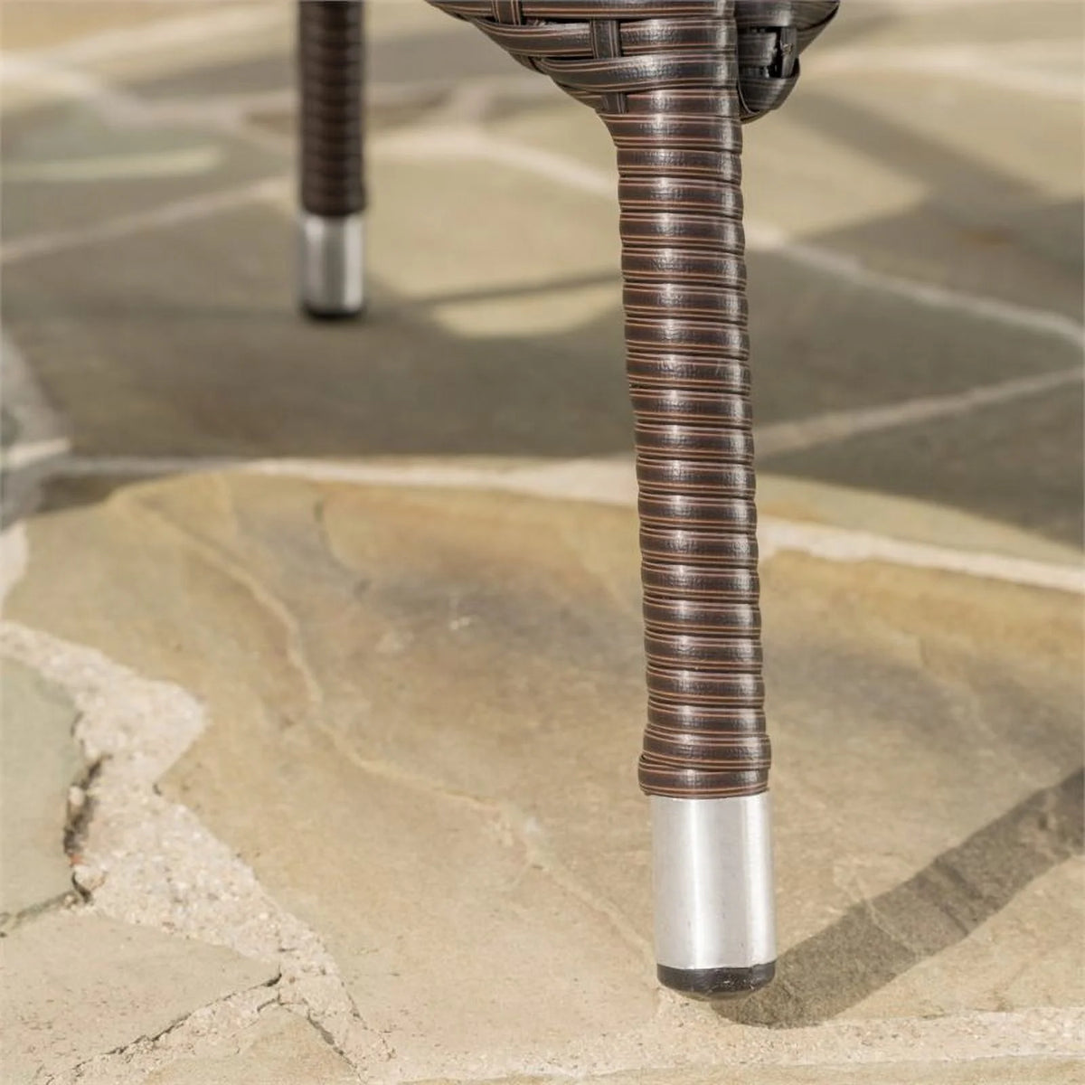 Round Wicker Patio Dining Table A848