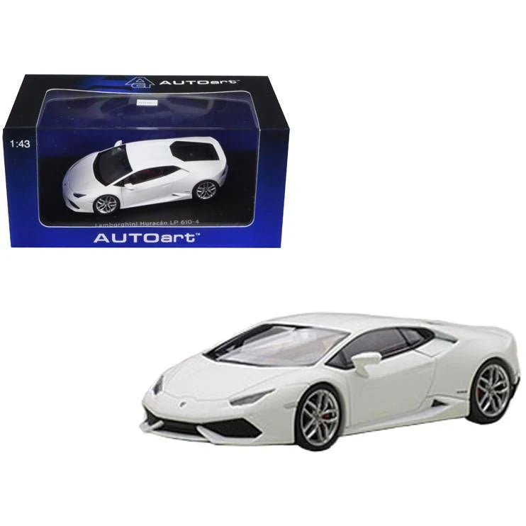 Matt White 1/43 Diecast Model Car D50421