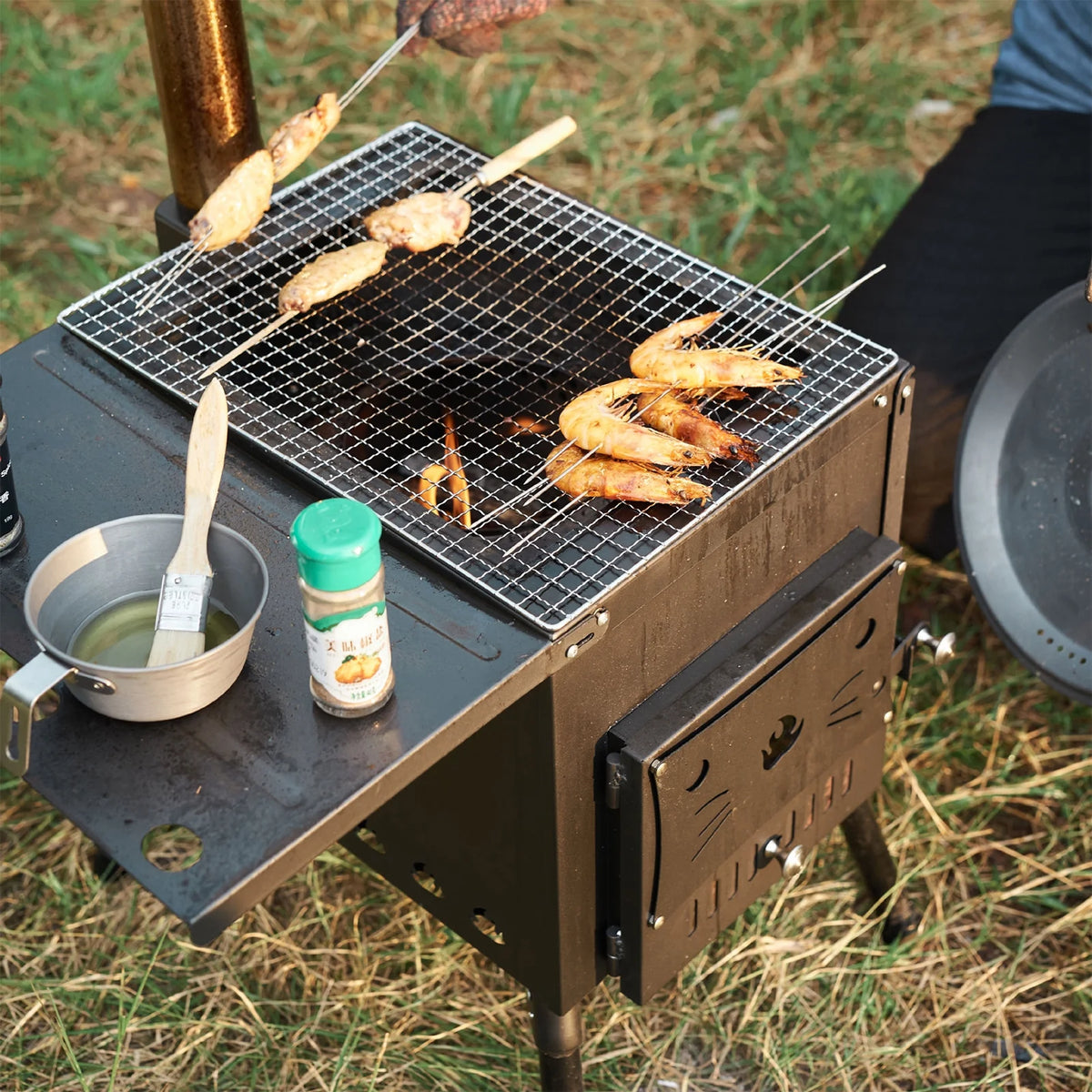 Portable Wood Burning Camp Tent with Chimney D483878