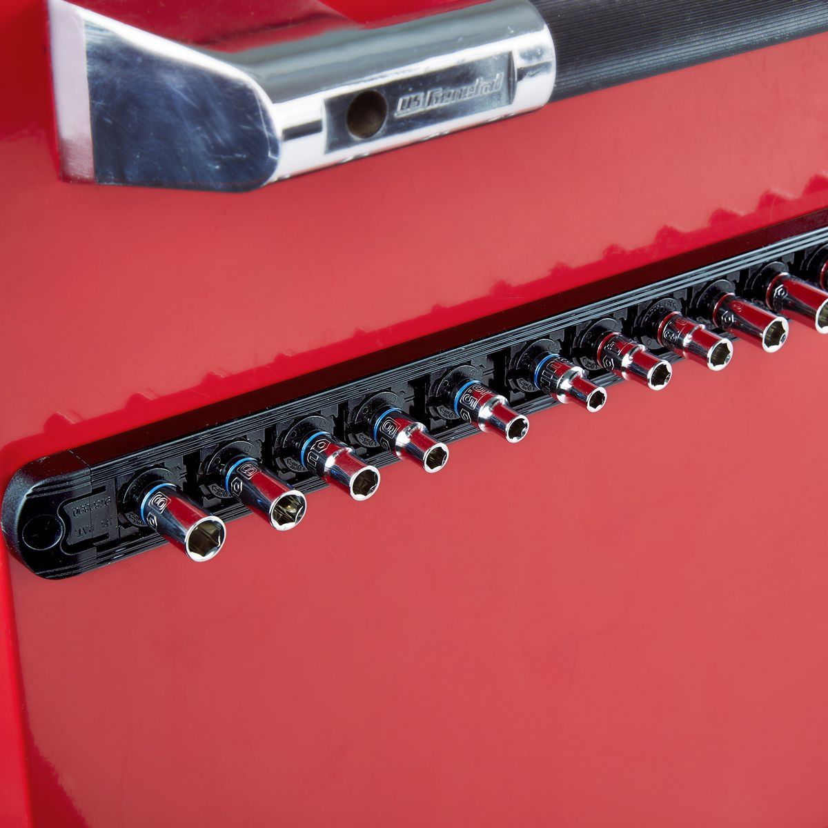 1/4 in. Magnetic Socket Rail with Twist Lock G369